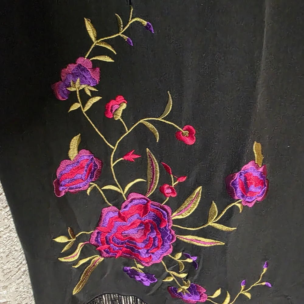 Clio Black Pencil Skirt with Vibrant Floral Embroidery And Fringe - Picture 3 of 6